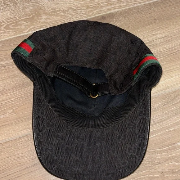 Gucci GG Canvas Baseball Hat - Picture 5 of 9